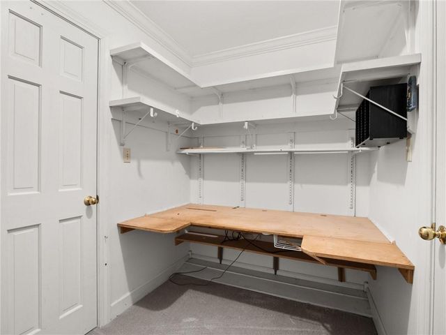 203 COUNTRY CLUB Lane, Leesville, LA 71446