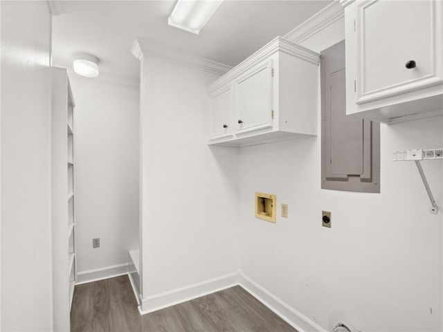 203 COUNTRY CLUB Lane, Leesville, LA 71446