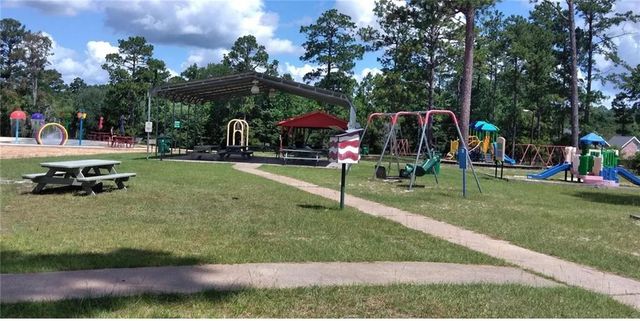 203 COUNTRY CLUB Lane, Leesville, LA 71446