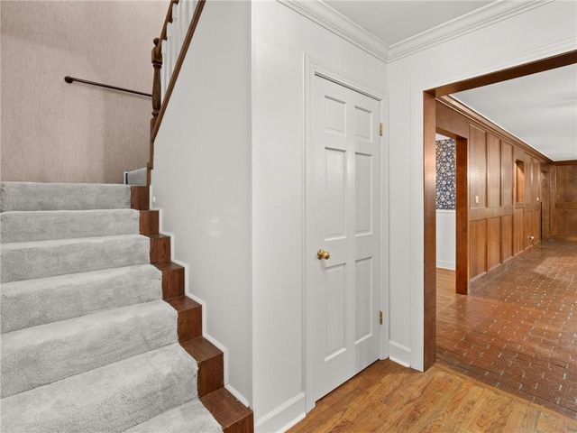 203 COUNTRY CLUB Lane, Leesville, LA 71446