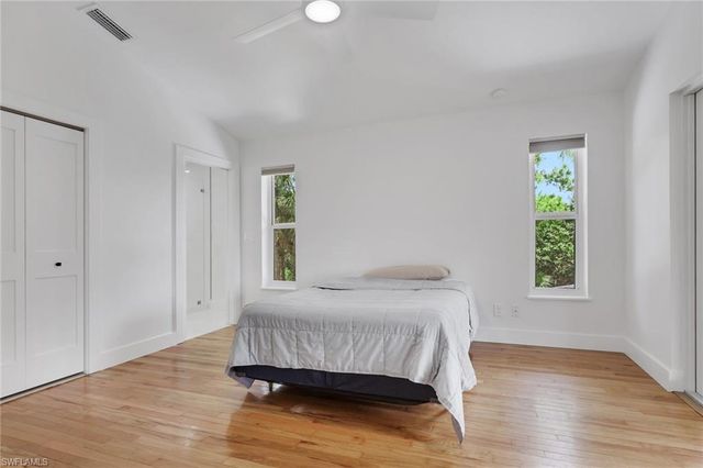 880 18th ST NE, Naples, FL 34120