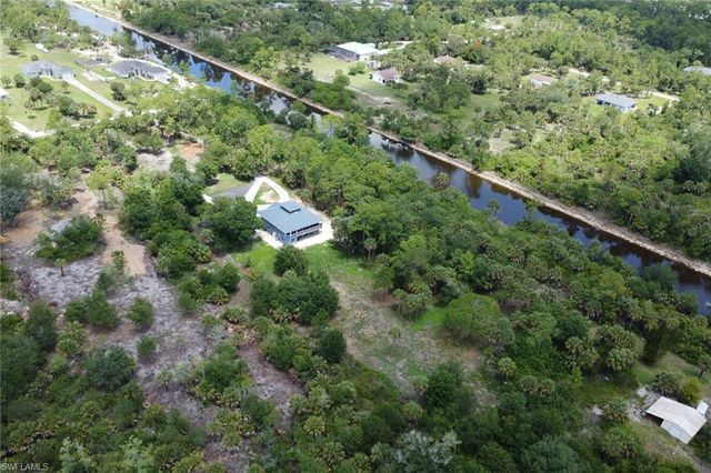 880 18th ST NE, Naples, FL 34120