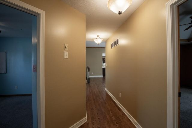 19507 E Woodsbury Road, Independence, MO 64058