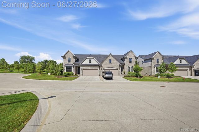 3898 Albatross Court, Rochester Hills, MI 48309