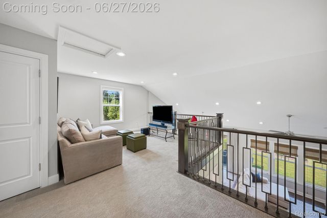 3898 Albatross Court, Rochester Hills, MI 48309