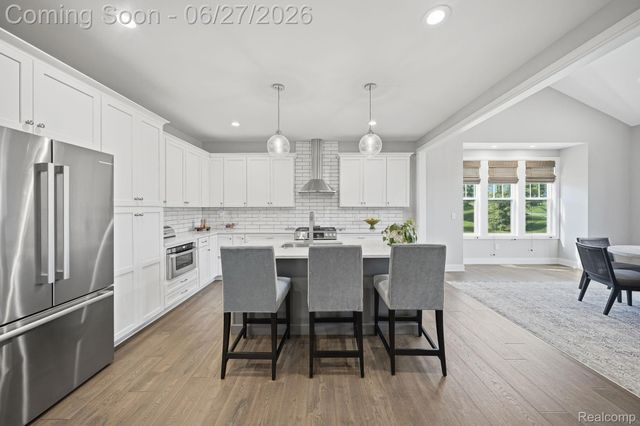 3898 Albatross Court, Rochester Hills, MI 48309