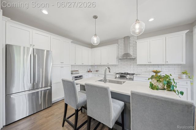 3898 Albatross Court, Rochester Hills, MI 48309