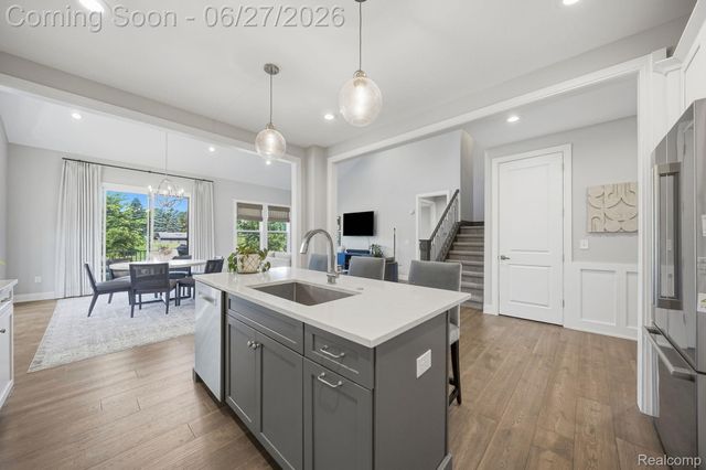 3898 Albatross Court, Rochester Hills, MI 48309