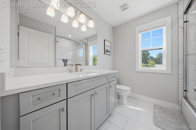 3898 Albatross Court, Rochester Hills, MI 48309