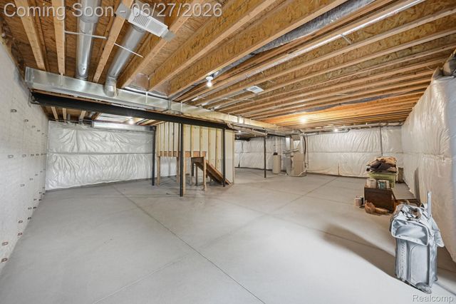 3898 Albatross Court, Rochester Hills, MI 48309