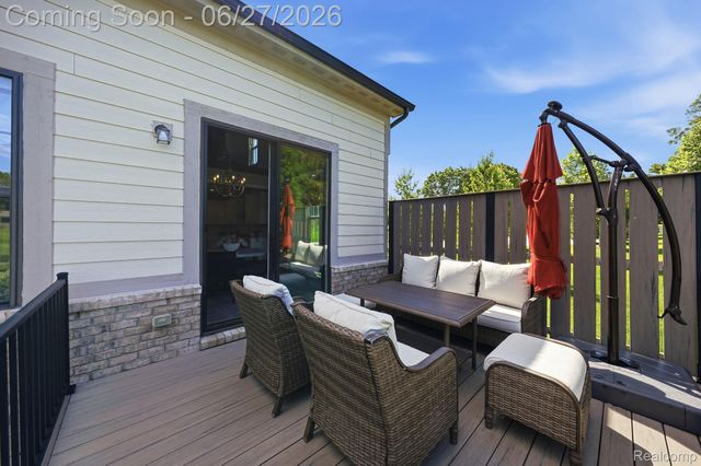 3898 Albatross Court, Rochester Hills, MI 48309