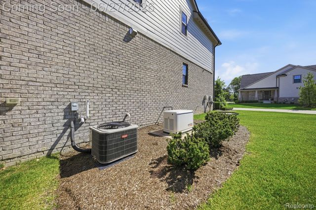 3898 Albatross Court, Rochester Hills, MI 48309