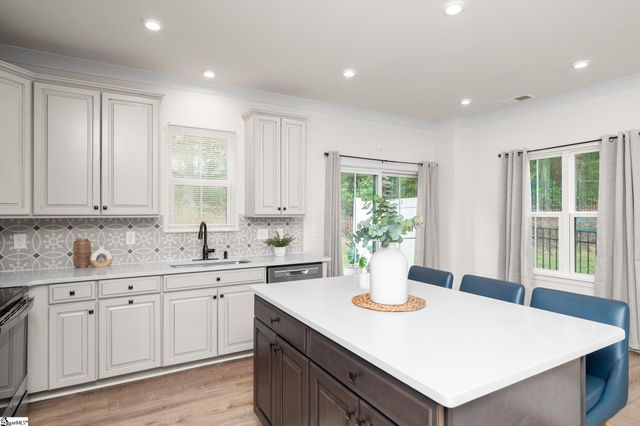 4 Connaught Court, Mauldin, SC 29662