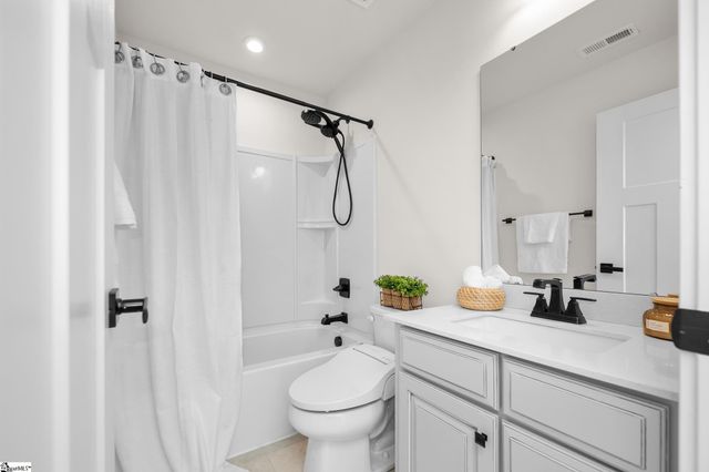 4 Connaught Court, Mauldin, SC 29662