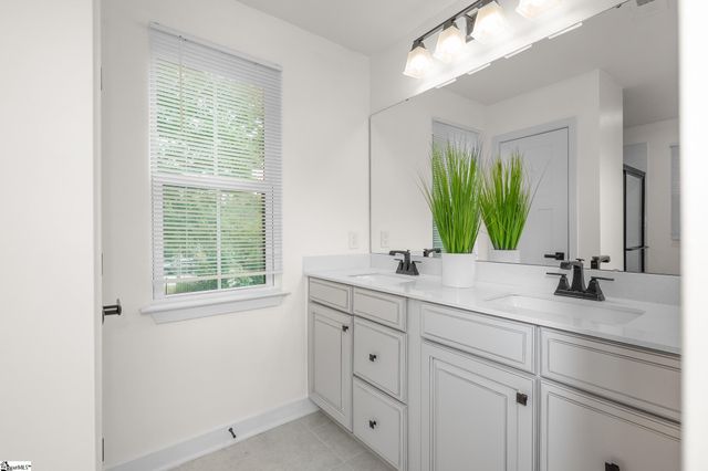 4 Connaught Court, Mauldin, SC 29662