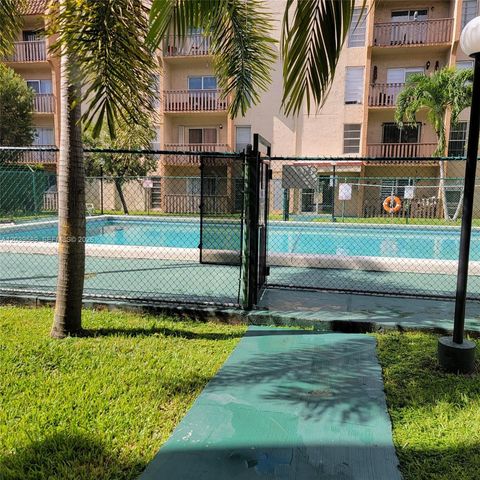 4841 NW 7th Street 2014, Miami, FL 33126