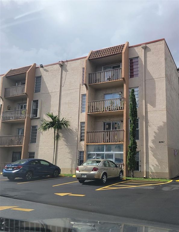 4841 NW 7th Street 2014, Miami, FL 33126