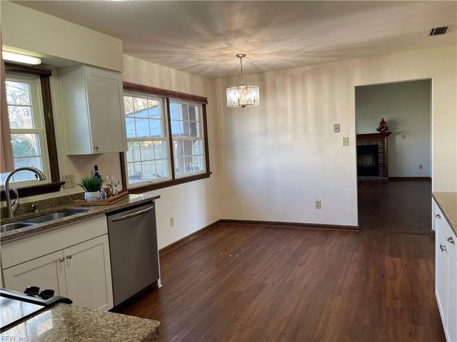 3152 Monet DR, Virginia Beach, VA 23453