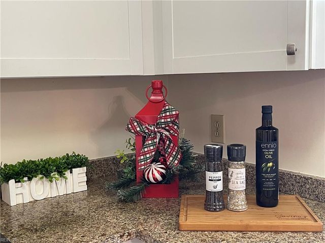 3152 Monet DR, Virginia Beach, VA 23453