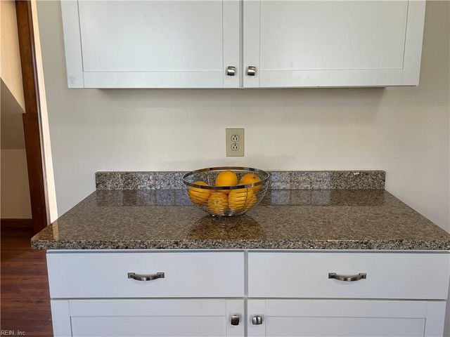 3152 Monet DR, Virginia Beach, VA 23453