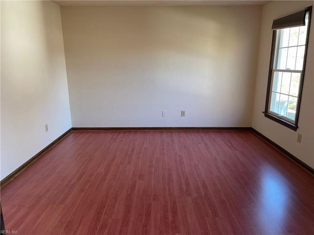 3152 Monet DR, Virginia Beach, VA 23453