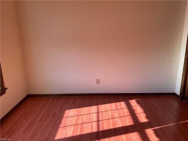 3152 Monet DR, Virginia Beach, VA 23453