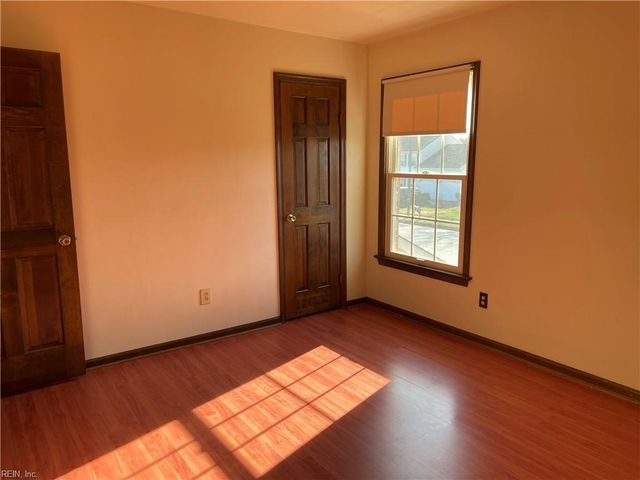 3152 Monet DR, Virginia Beach, VA 23453