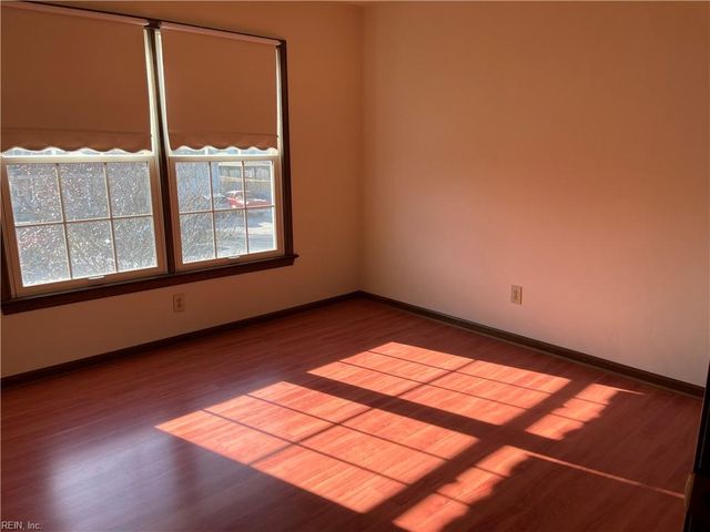 3152 Monet DR, Virginia Beach, VA 23453