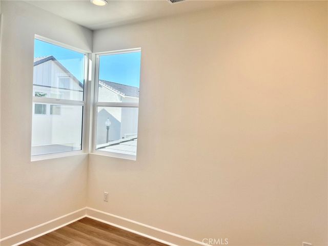 373 S Nevada Avenue, Ventura, CA 93004