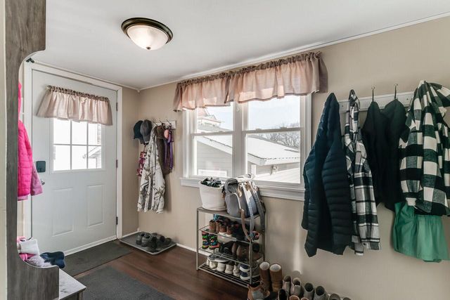 318 Gaarder ROAD E, Holmen, WI 54636