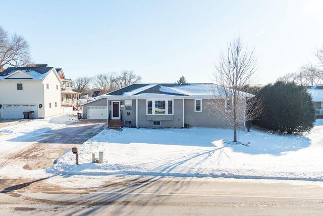 318 Gaarder ROAD E, Holmen, WI 54636