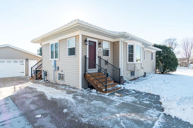 318 Gaarder ROAD E, Holmen, WI 54636