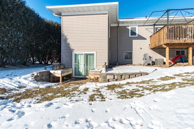 318 Gaarder ROAD E, Holmen, WI 54636