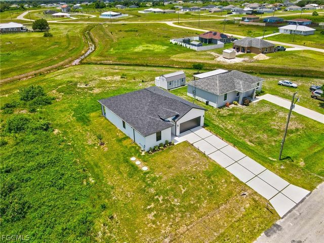 7071 Tide CIR, Labelle, FL 33935