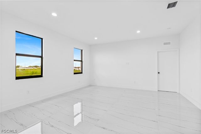 7071 Tide CIR, Labelle, FL 33935