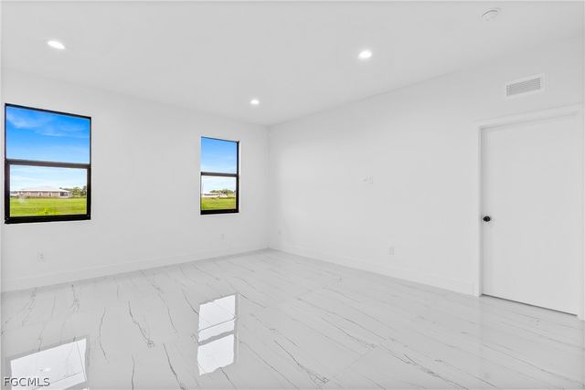 7071 Tide CIR, Labelle, FL 33935