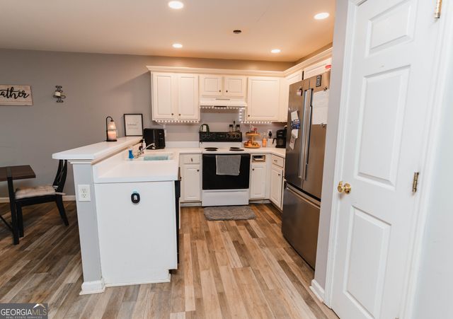 183 Venture Path, Hiram, GA 30141