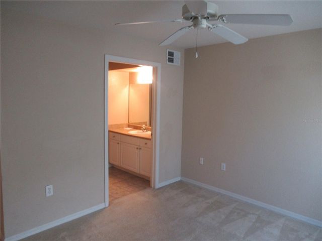 5601 ROSEHILL ROAD 203, Sarasota, FL 34233