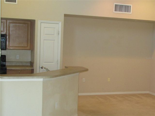 5601 ROSEHILL ROAD 203, Sarasota, FL 34233