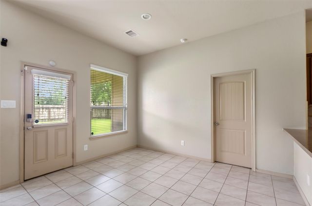 2207 Antler Trails Drive, Crosby, TX 77532