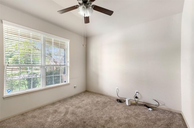 2207 Antler Trails Drive, Crosby, TX 77532