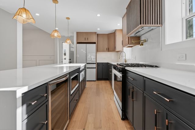 17 Franklin Avenue, River Forest, IL 60305