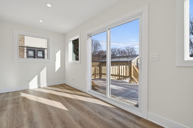 17 Franklin Avenue, River Forest, IL 60305