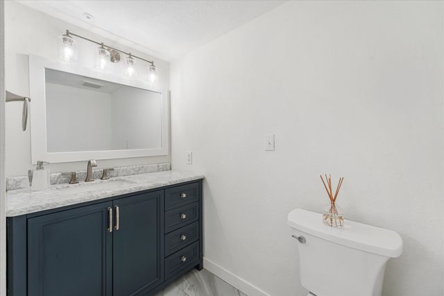 3901 Travis Street 126, Dallas, TX 75204