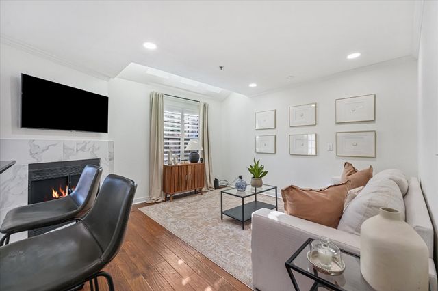 3901 Travis Street 126, Dallas, TX 75204