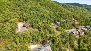 Blackthorn Tr, Sevierville, TN 37876