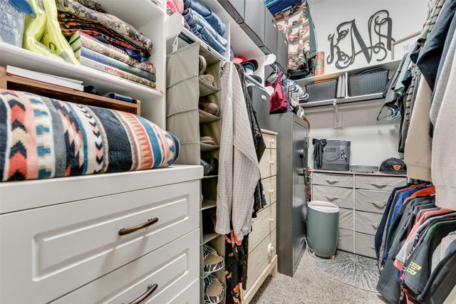 704 Carmen Ana Avenue, Grandview, TX 76050