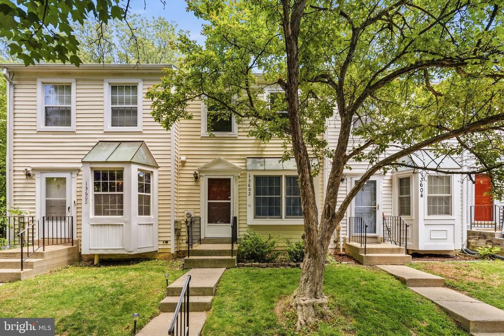 Image 2 of property listing at 13602 AMBASSADOR DR #13602, Germantown, MD 20874