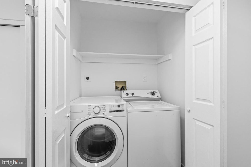 Image 21 of property listing at 13602 AMBASSADOR DR #13602, Germantown, MD 20874