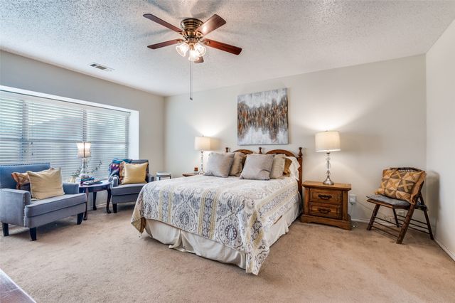 1520 Lakeside Drive, Glenn Heights, TX 75154